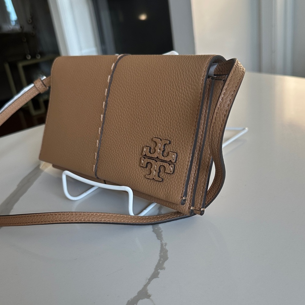 Tory Burch McGraw Pebble Leather Wallet Crossbody Clutch